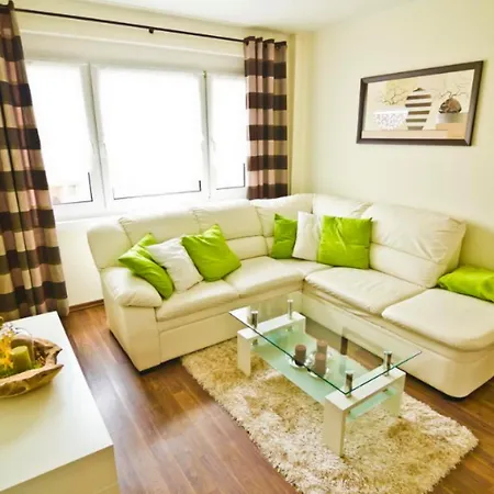 12 Ferienwohnung