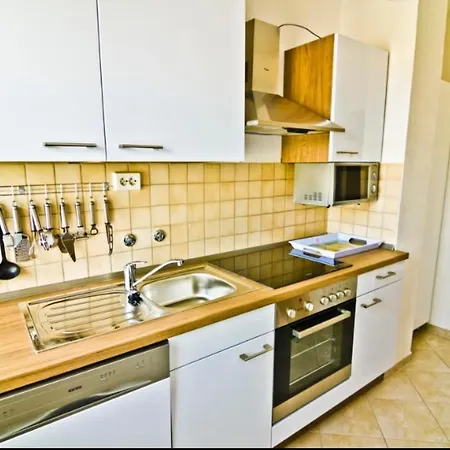 12 Ferienwohnung 아파트 *