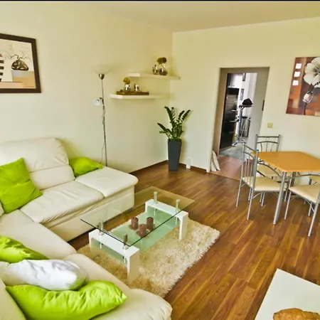 12 Ferienwohnung 아파트 라이프치히